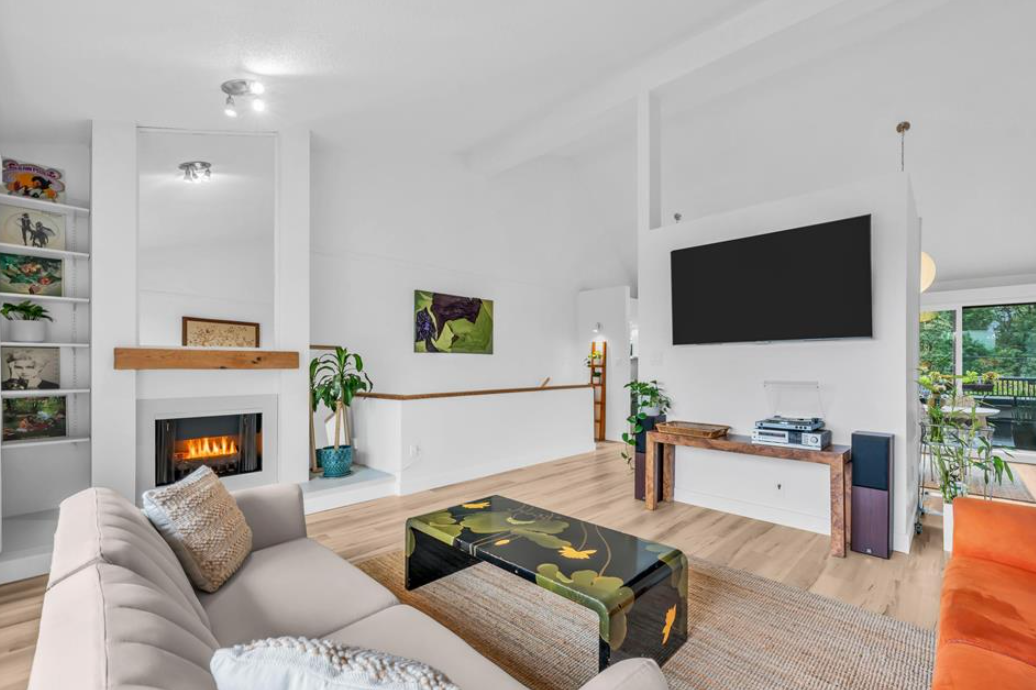 309 7377 Salisbury Ave, Burnaby